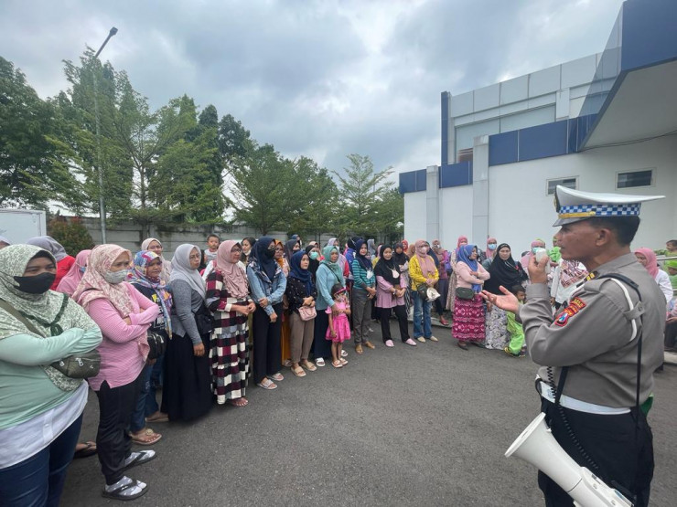 Polresta Mojokerto Beri Strategi Orangtua dan Siswa Hadapi Kabar Hoax Tentang Peculikan Anak