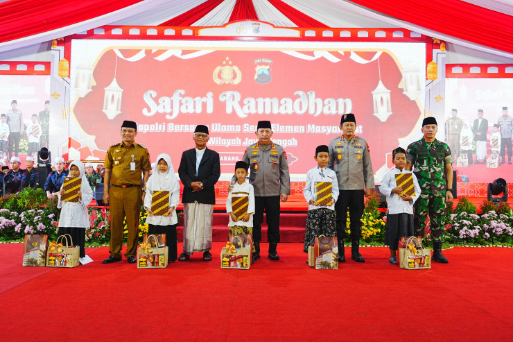 Kapolri Safari Ramadan ke Jawa Tengah, Jalin Silaturahmi dengan Tokoh Ulama Setempat