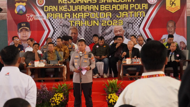Kejurnas Karate Shindoka dan Bela Diri Piala Kapolda Jatim